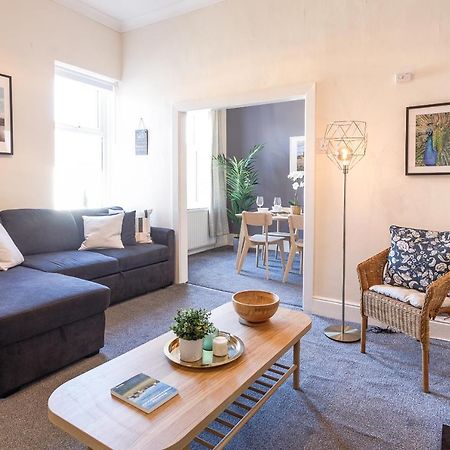 Cozy Coastal Getaway Apartment นอร์ทชีลด์ส ภายนอก รูปภาพ