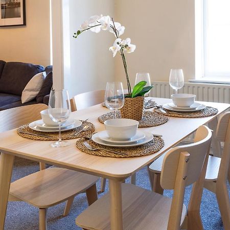 Cozy Coastal Getaway Apartment นอร์ทชีลด์ส ภายนอก รูปภาพ
