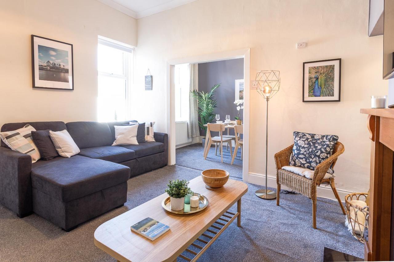 Cozy Coastal Getaway Apartment นอร์ทชีลด์ส ภายนอก รูปภาพ