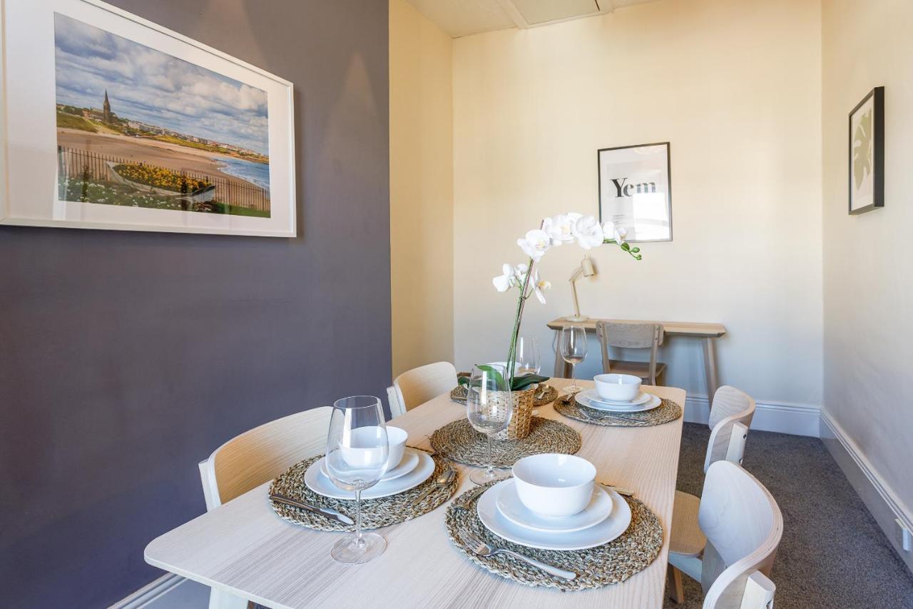 Cozy Coastal Getaway Apartment นอร์ทชีลด์ส ภายนอก รูปภาพ