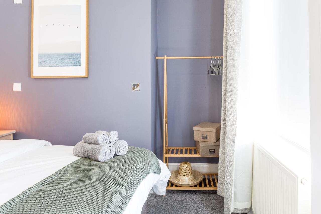 Cozy Coastal Getaway Apartment นอร์ทชีลด์ส ภายนอก รูปภาพ